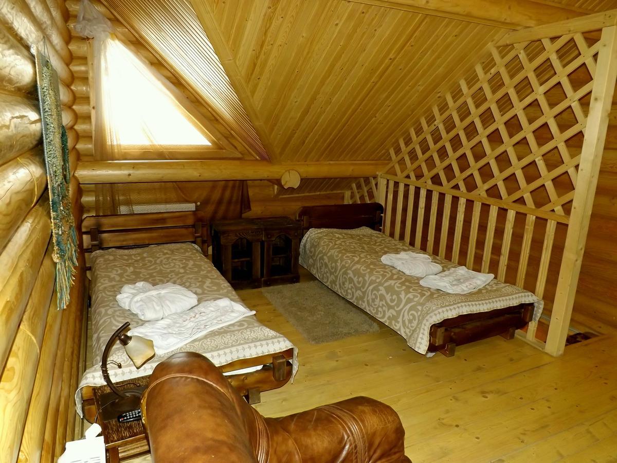 Hotel Desatka Ворохта Екстериор снимка