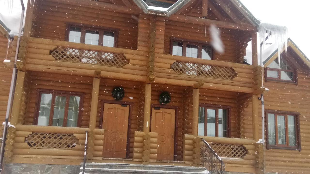 Hotel Desatka Ворохта Екстериор снимка